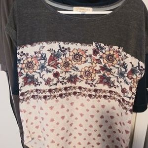 Grey with flower t-shirt
